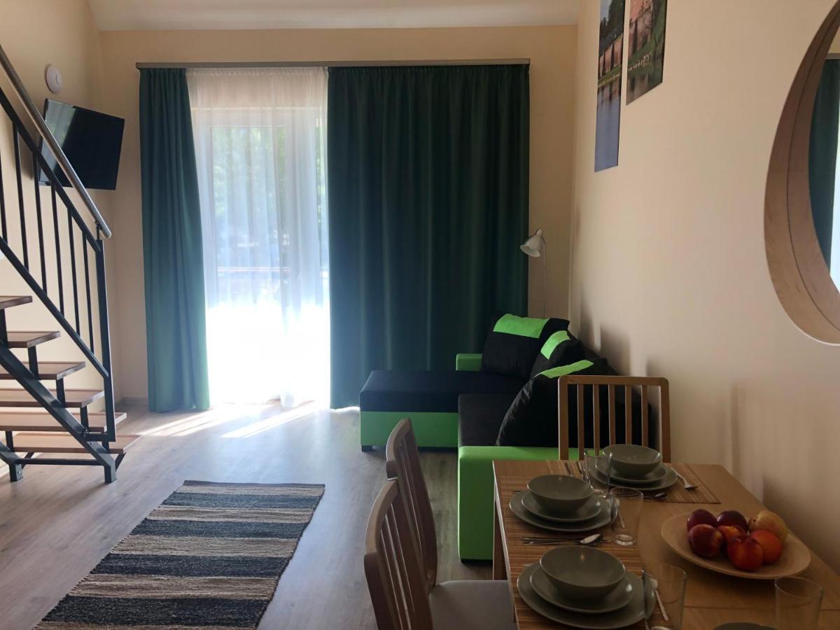 Castellum Apartmanhaz 久洛 外观 照片